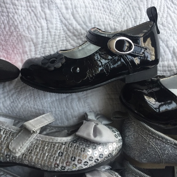 Size 5 (9-12month) Girl Shoes Bundle! - Picture 6 of 8